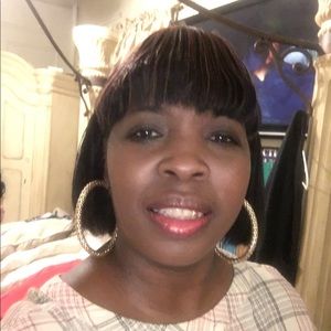 Meet your Posher, Lyn